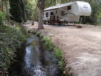 מלון קרנוויל Camp James מראה חיצוני תמונה